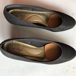 Soft Style By Hush Puppies pumps, size 9.5